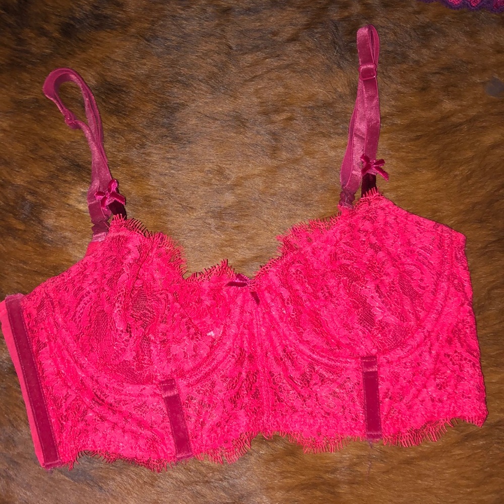 Red lace bra